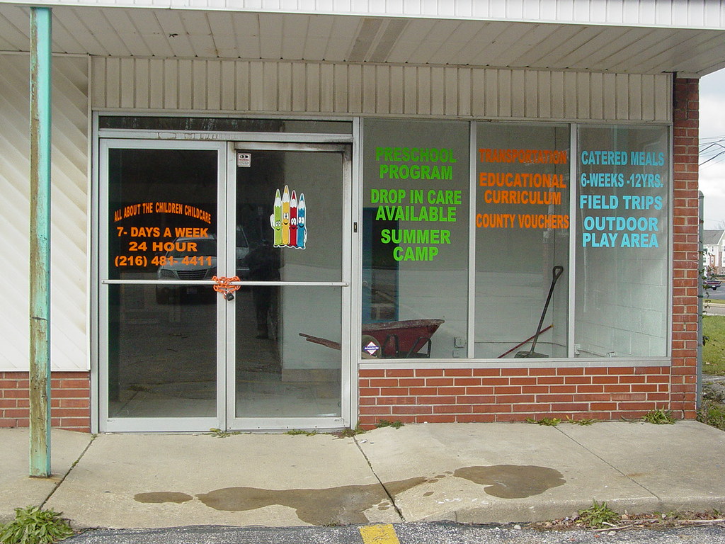 Window graphics in Bedford Heights